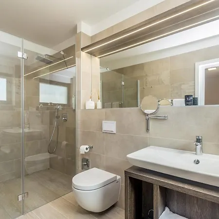 아파트 Poseidon Rova By El-pi Tours