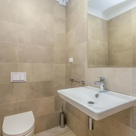 Poseidon Rova By El-pi Tours Apartman Malinska