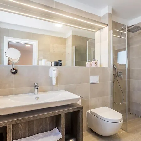 Poseidon Rova By El-pi Tours Apartman *