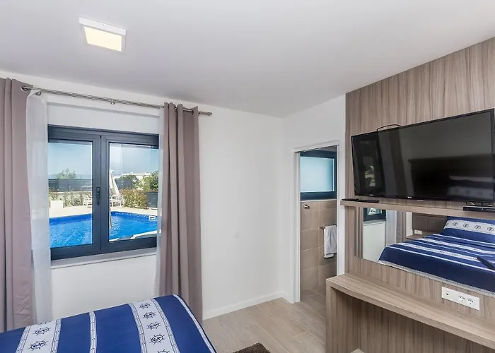 Appartement Poseidon Rova By El-pi Tours *