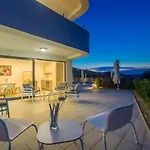 Poseidon Rova By El-pi Tours Apartman *