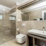 Poseidon Rova By El-pi Tours Apartman *