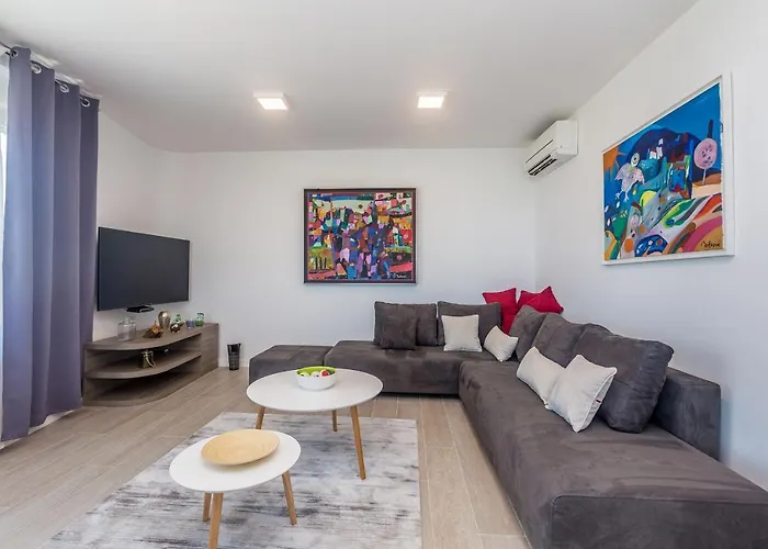 Poseidon Rova By El-pi Tours Apartment *