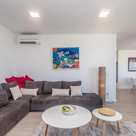 Apartmán Poseidon Rova By El-pi Tours *