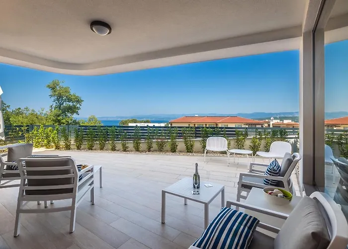 Poseidon Rova By El-pi Tours 马林斯卡