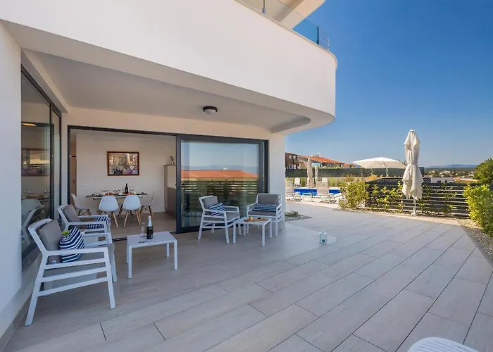 Poseidon Rova By El-pi Tours 马林斯卡